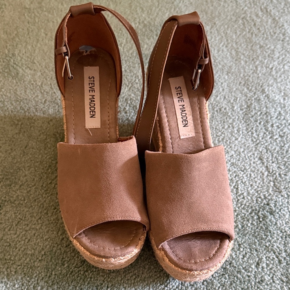 Steve Madden grey Espadrille Wedges 7.5